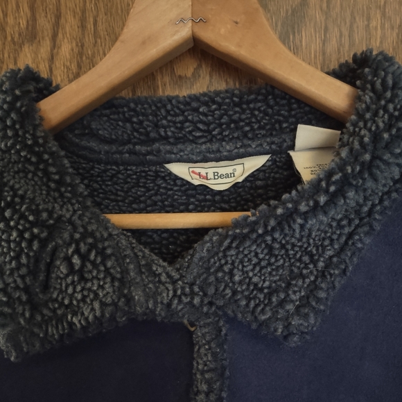 L.L. Bean 70s Style Faux Shearling Sherpa Coat | Navy, Button, Lambskin, Suede - Picture 5 of 14